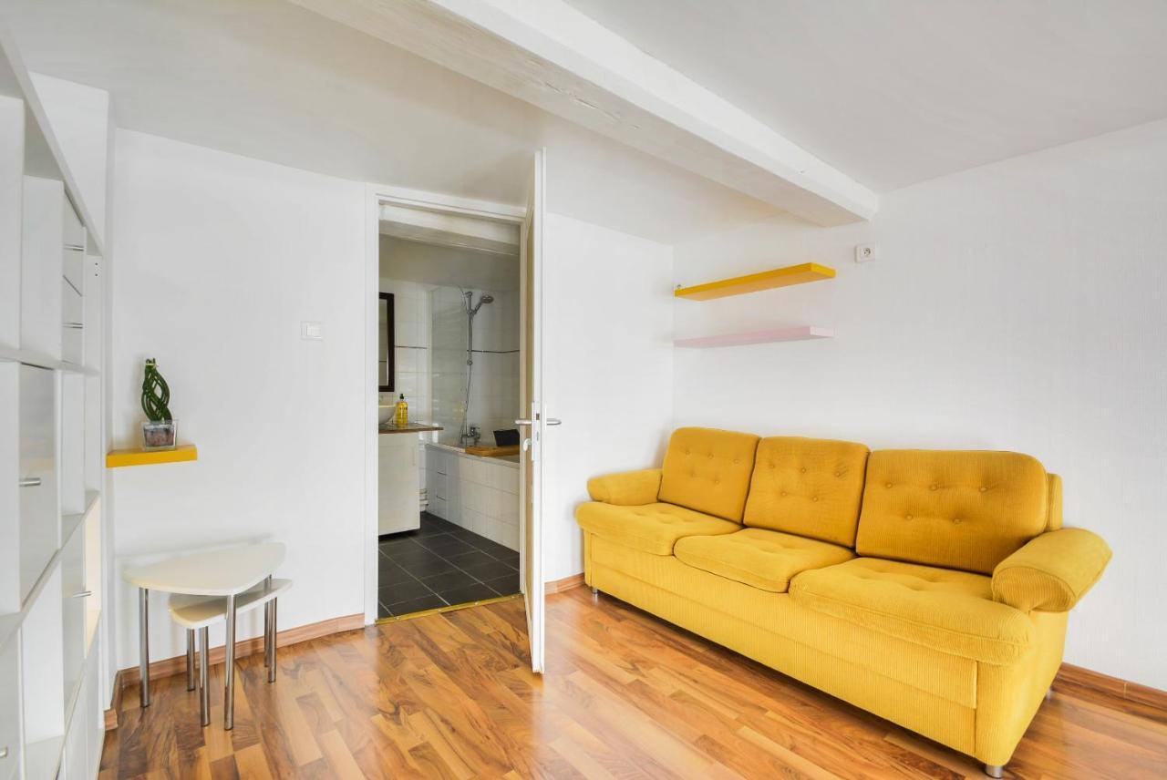 Ideal Pros Et Tourisme - Le Loft De Guise Avec Parking Prive Apartment Nancy Ngoại thất bức ảnh